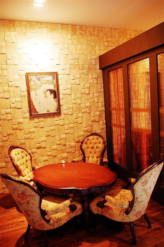 B&Beach Tourist Hotel Yeosu Exterior photo